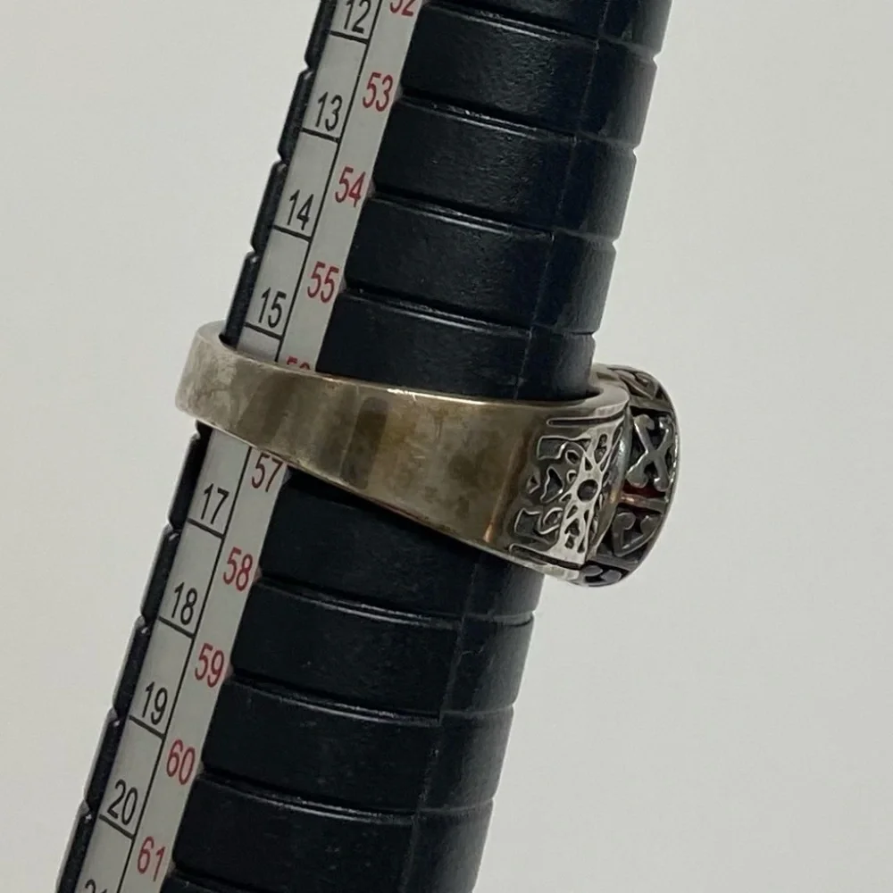 Silpada Sterling Silver Ring with red stone in center Size 8 - Picture 5 of 8